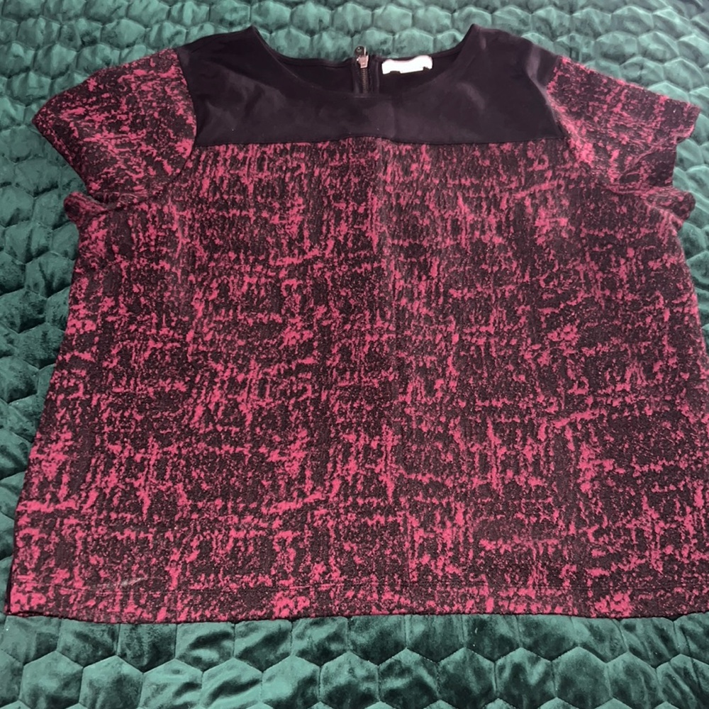 2x Maroon Zipper Back Blouse